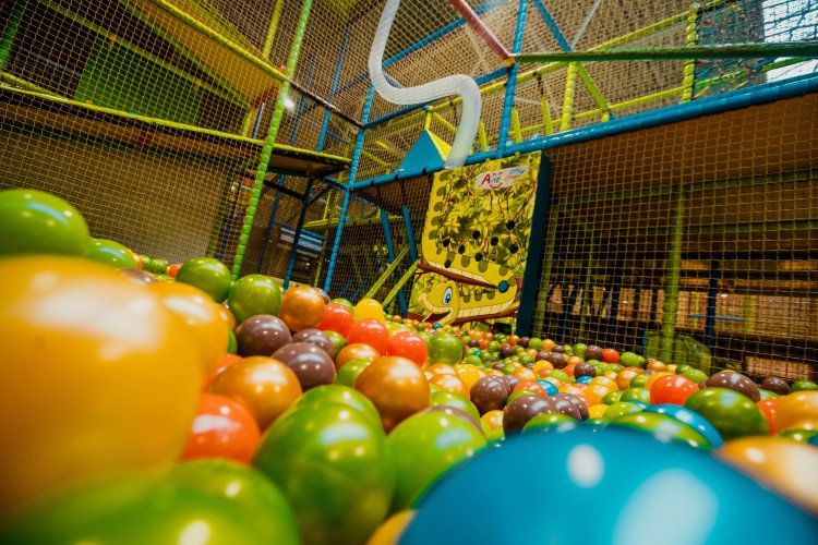 Reuze speelkooi Reuze speelkooi